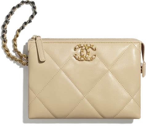 chanel pochette costo|Chanel small pouch.